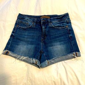 Joe’s Jeans Cut off shorts size 28